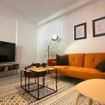 Estudio A Estrenar Totalmente Nuevo En Camelias. * Vigo