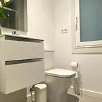 Estudio A Estrenar Totalmente Nuevo En Camelias. * ויגו
